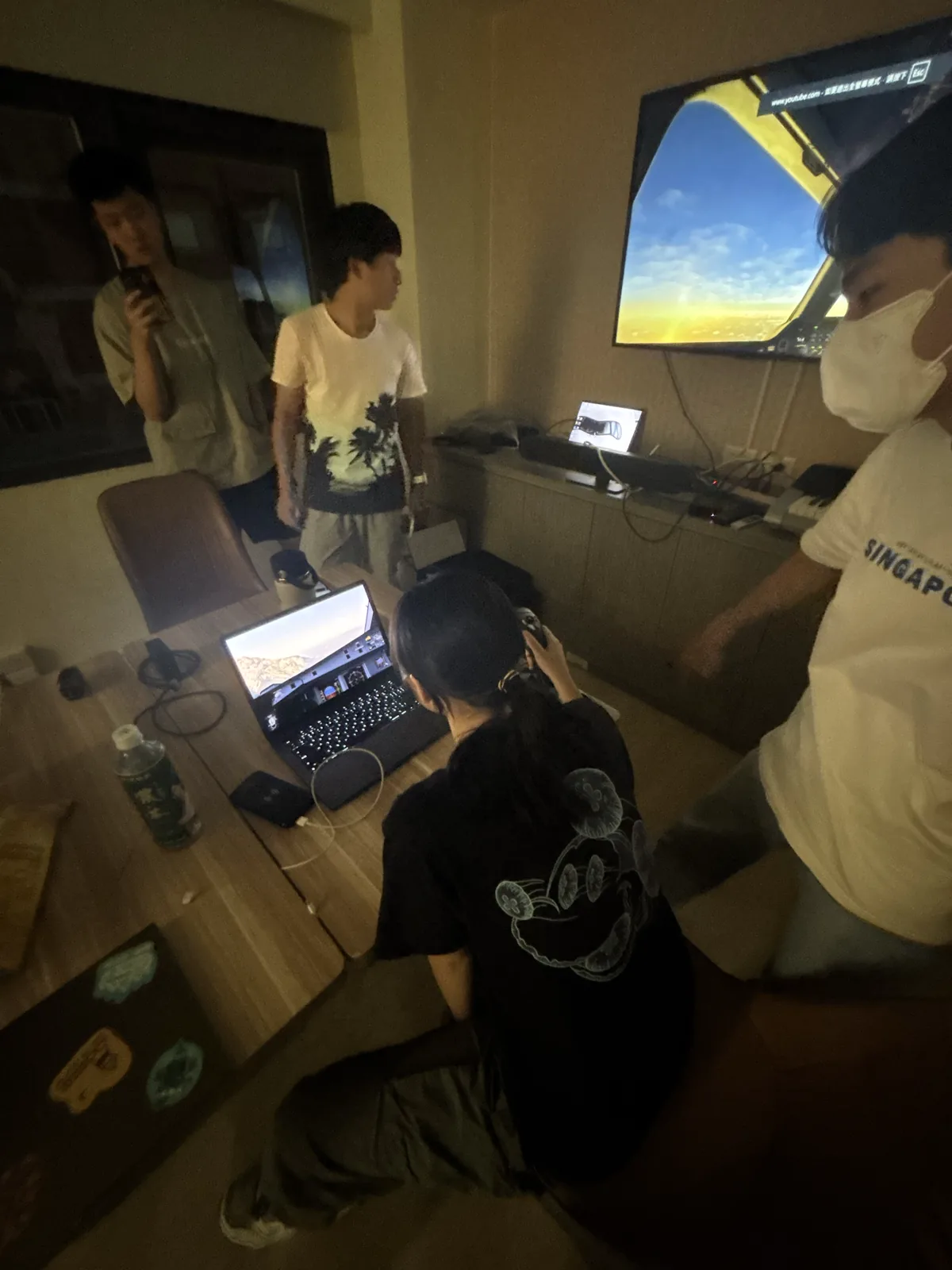 飛到大型噴射客機的時候,重點就變成怎麼把整套自動駕駛設定好